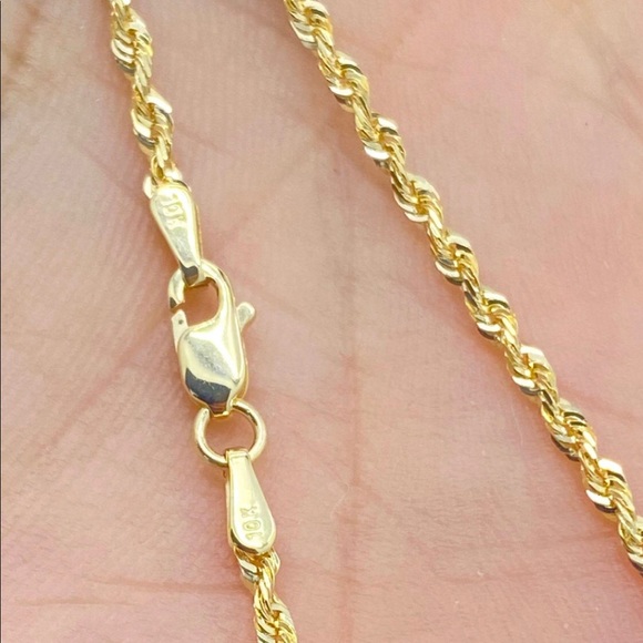 10k solid Gold Rope chain! 18 inch 4mm diamond cut - Picture 3 of 8